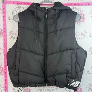 New Balance vest quilted puff style hooded hoodie Black Hooded Puffer Vest